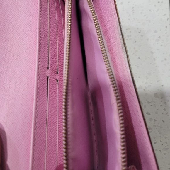 🌈🔹️LOUIS VUITTON🔹️ Murakami  white multi long  Sarah wallet ( preowned) - Picture 13 of 14